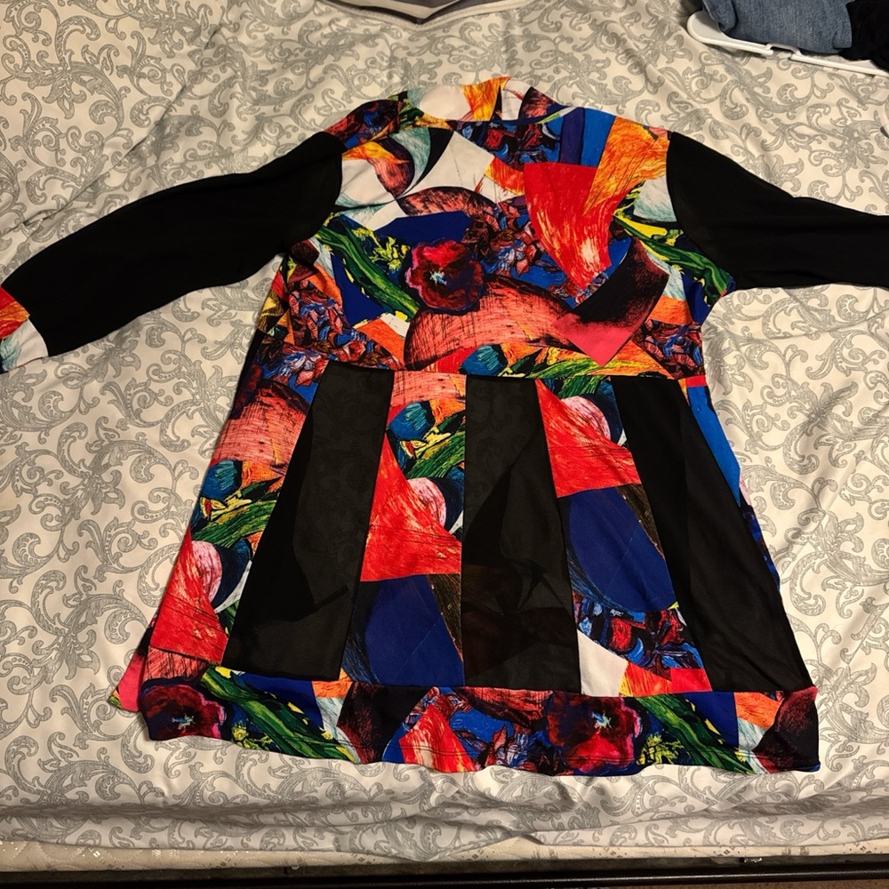 Dior Colorful Abstract Cardigan with Black Accents - Picture 3 of 7